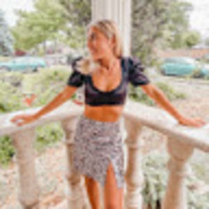 Meet your Posher, Jessica